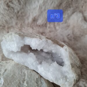 Géode en cristal de roche (n°5)