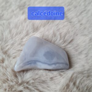 Calcédoine bleue