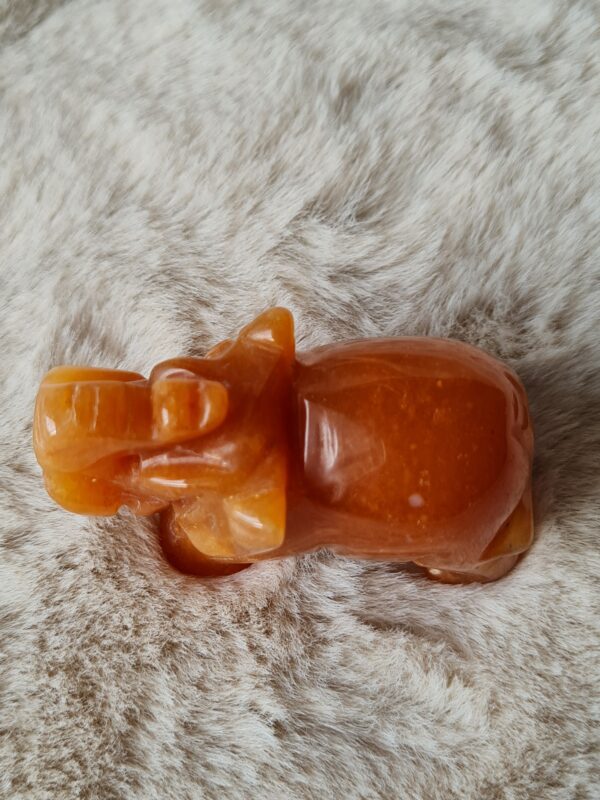 figurine pierre naturelle aventurine