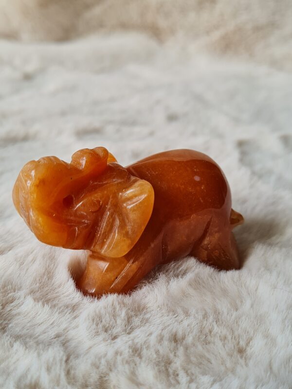figurine pierre naturelle aventurine