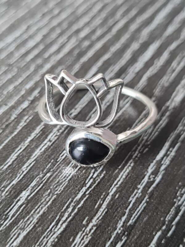 bague argent et pierre naturelle