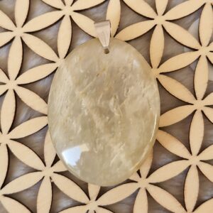 Pendentif ovale en Pierre de Lune AA