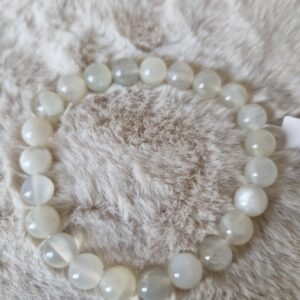 Bracelet “Aphrodite” en pierre de lune 8 mm A